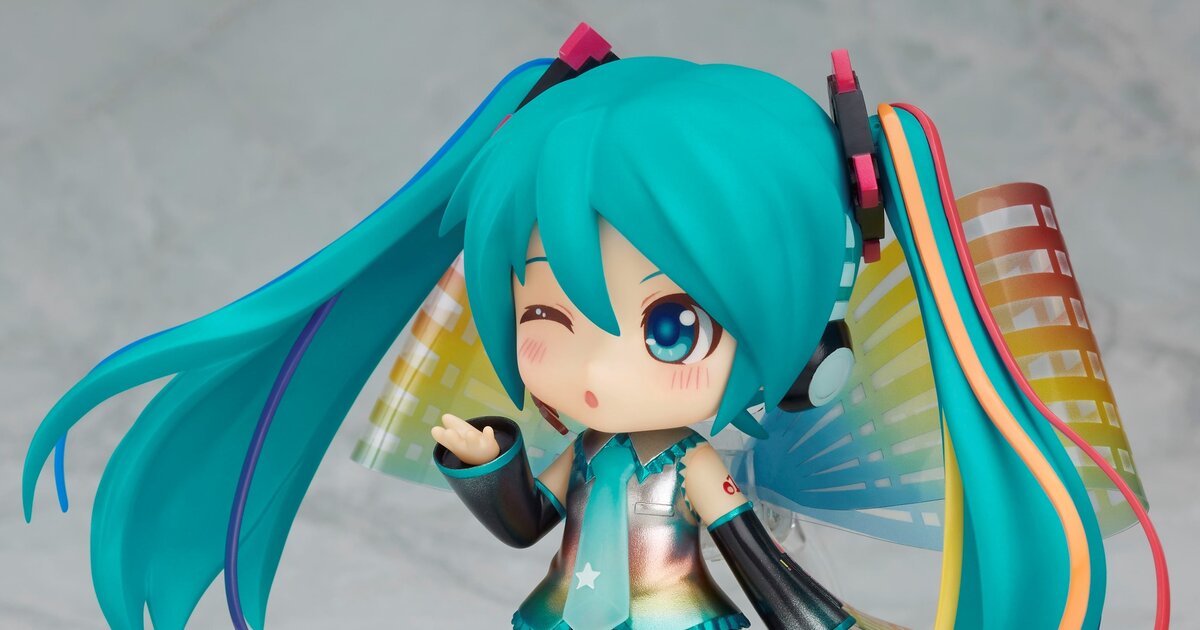 10th anniversary miku nendoroid