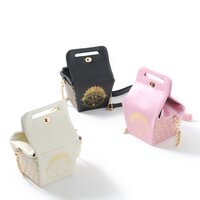 FLAPPER Cake Box Purses
