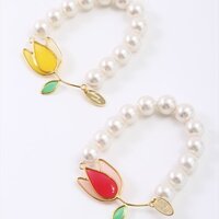 Honey Salon Stained Glass Tulip Bracelet