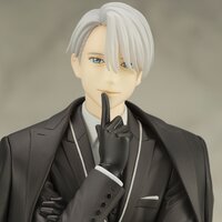 ArtFX J Yuri!!! on Ice Victor Nikiforov