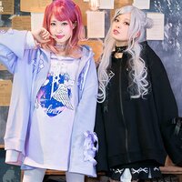 LISTEN FLAVOR Heart Cross Lace-Up Ribbon Hoodie