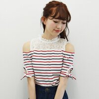 LIZ LISA Open Shoulder Lace Striped Top