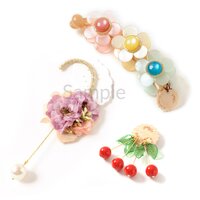 Handpicked Flower Accessory Set