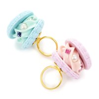 Q-pot. Parlor Shell Macaron Rings