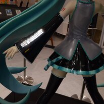 hatsune miku life size statue