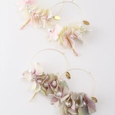 Honey Salon Flower Hoop Earrings