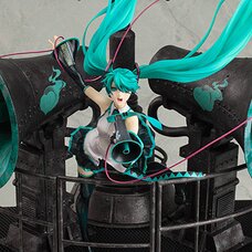Hatsune Miku: Love Is War Ver. DX 1/8 Scale Figure (Re-run)