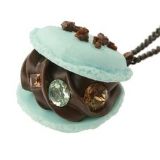 Q-pot. Mint Chocolate Macaron Necklace
