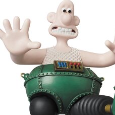 Ultra Detail Figure Aardman Animations #1: Wallace & Gromit Wallace w/ Techno Trousers