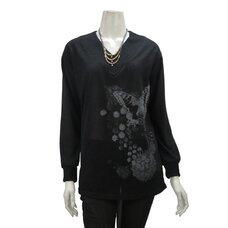 Rozen Kavalier Butterfly Print V-Neck Knit Top