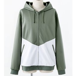 Yuri!!! on Ice Yuri Plisetsky Hoodie & 5-Piece Badge Set