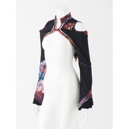 Ozz Oneste Camellia Printed Shrug