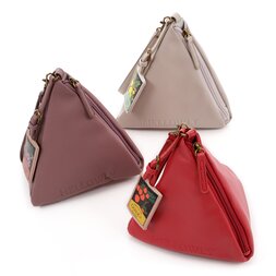 FLAPPER Triangle Tea Bag Clutch