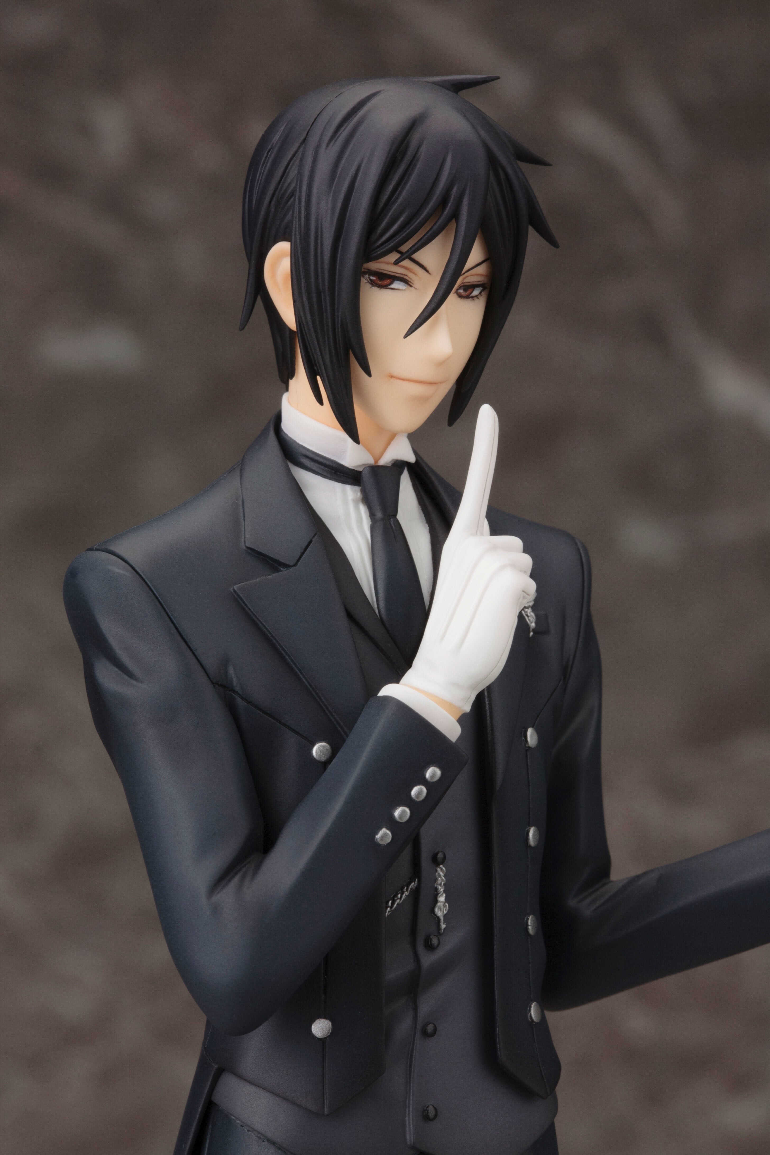 sebastian michaelis statue