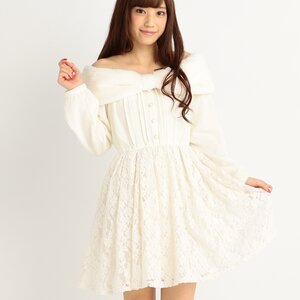 LIZ LISA Faux Fur & Jacquard Lace Long-Sleeved Dress