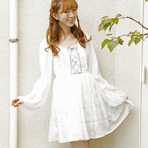 LIZ LISA Ribbon Rose Chiffon Dress