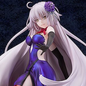 Fate/Grand Order Avenger/Jeanne d'Arc (Alter): Dress Ver. 1/7 Scale Figure
