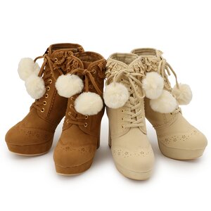 LIZ LISA Extra Frilly Pom Pom Booties