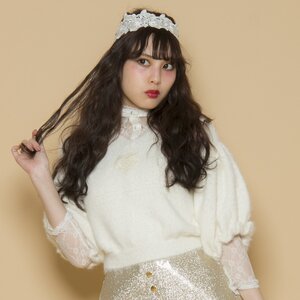 Swankiss DR Heart Sweet Knit Top