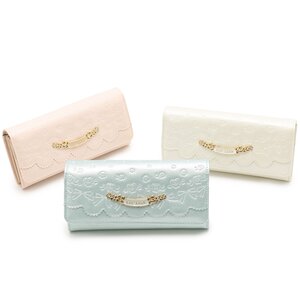 LIZ LISA Embossed Enamel Wallet