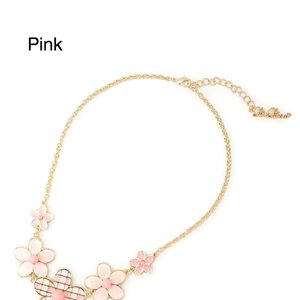 LIZ LISA Gingham Flower Necklace