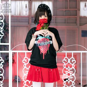 LISTEN FLAVOR x Gimme Geek!! Collaboration Vol. 1 Demonic Strawberry Big T-Shirt