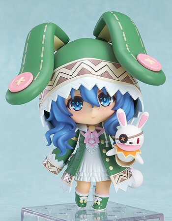 yoshino koharu nendoroid