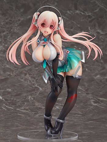 super sonico racing figure