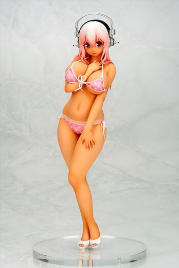 Super Sonico Paisura Bikini Suntanned Ver. 1/6 Scale Statue