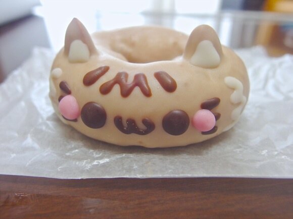 Celebrate Cat Day in Japan with these delicious cat doughnuts from ...