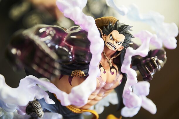 expensive one piece figure