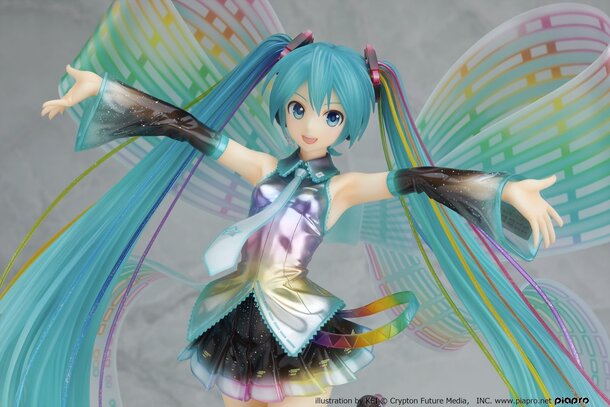 Gorgeous 10th Anniversary Hatsune Miku Figure Preorders Open 