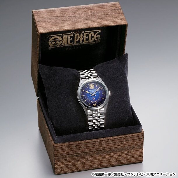 One piece wrist outlet watch