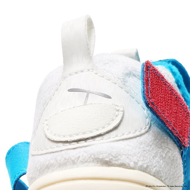 reebok versa pump fury doraemon