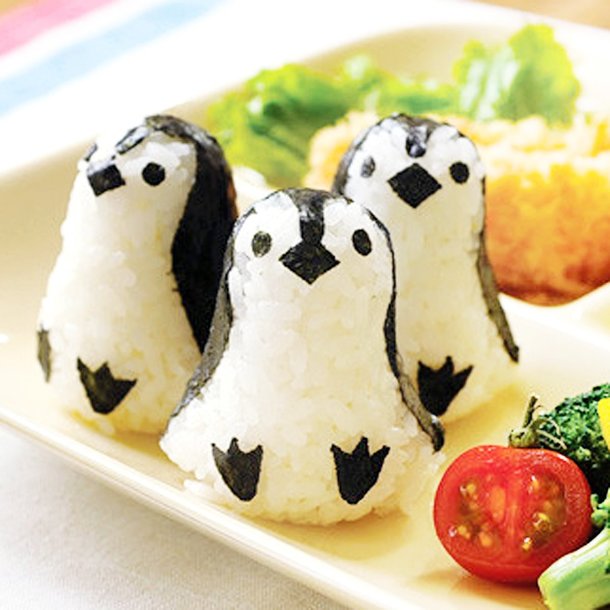 What to eat with onigiri?