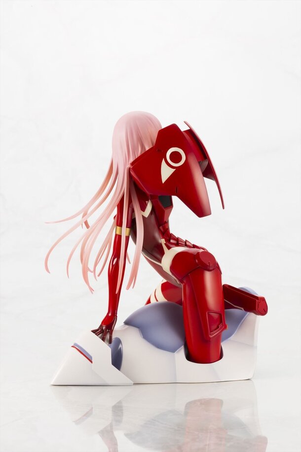 zero two figure kotobukiya