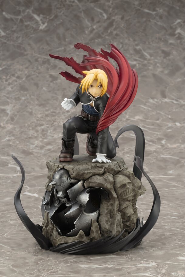 Fullmetal Alchemist vs. Fullmetal Alchemist: Brotherhood – Pinky's