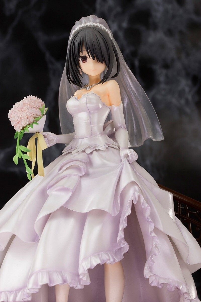 kurumi wedding dress figure