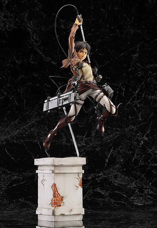 aot eren statue