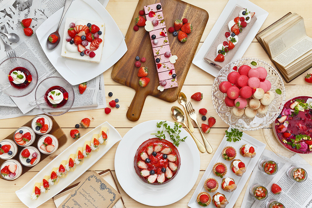 Enjoy Berry Desserts at the My Favorite Berry Sweets Buffet Tokyo